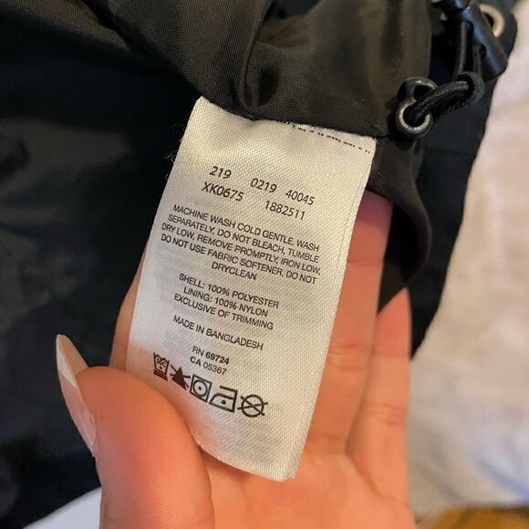 Columbia Women's Long Valley Interchange Omni Tech Waterproof Jacket - Picture 15 of 15